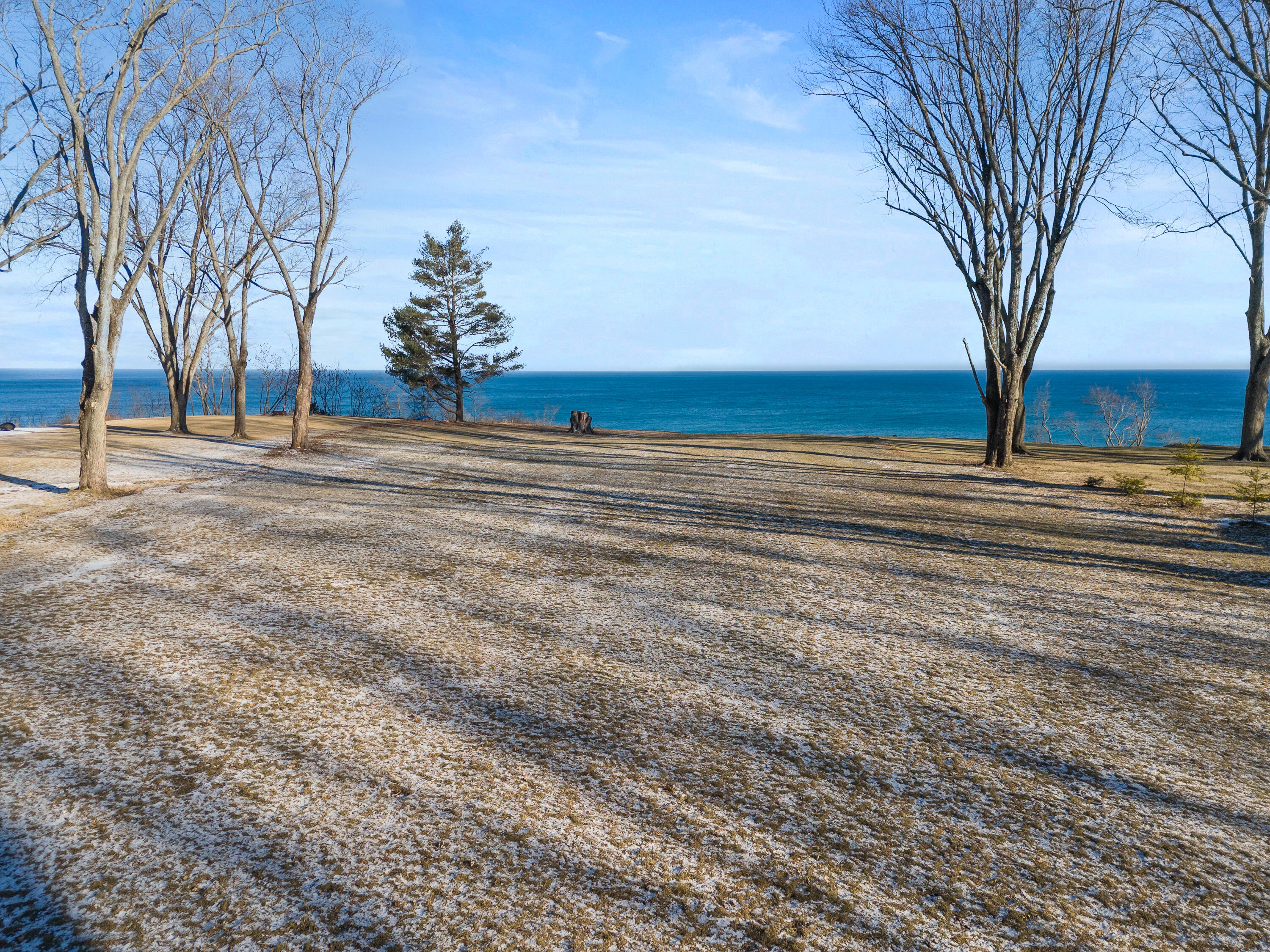 Wisconsin Lake Home for sale (MLS#: 1923772) at 13480 N Lakewood Dr, in Mequon, Wisconsin. (55 of 74)