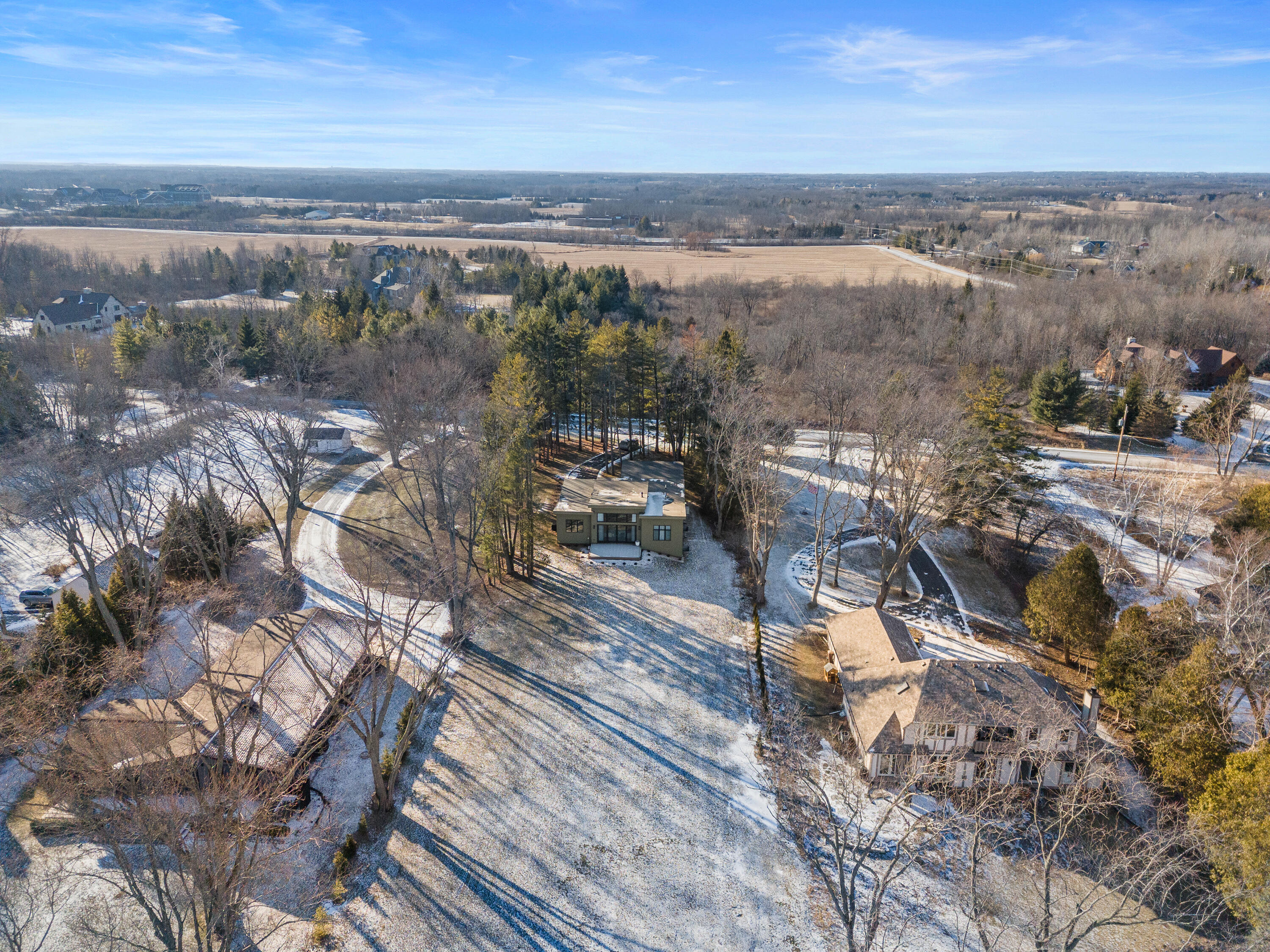 Wisconsin Lake Home for sale (MLS#: 1923772) at 13480 N Lakewood Dr, in Mequon, Wisconsin. (57 of 74)