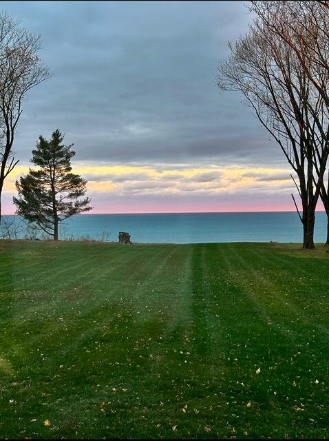 Wisconsin Lake Home for sale (MLS#: 1923772) at 13480 N Lakewood Dr, in Mequon, Wisconsin. (68 of 74)