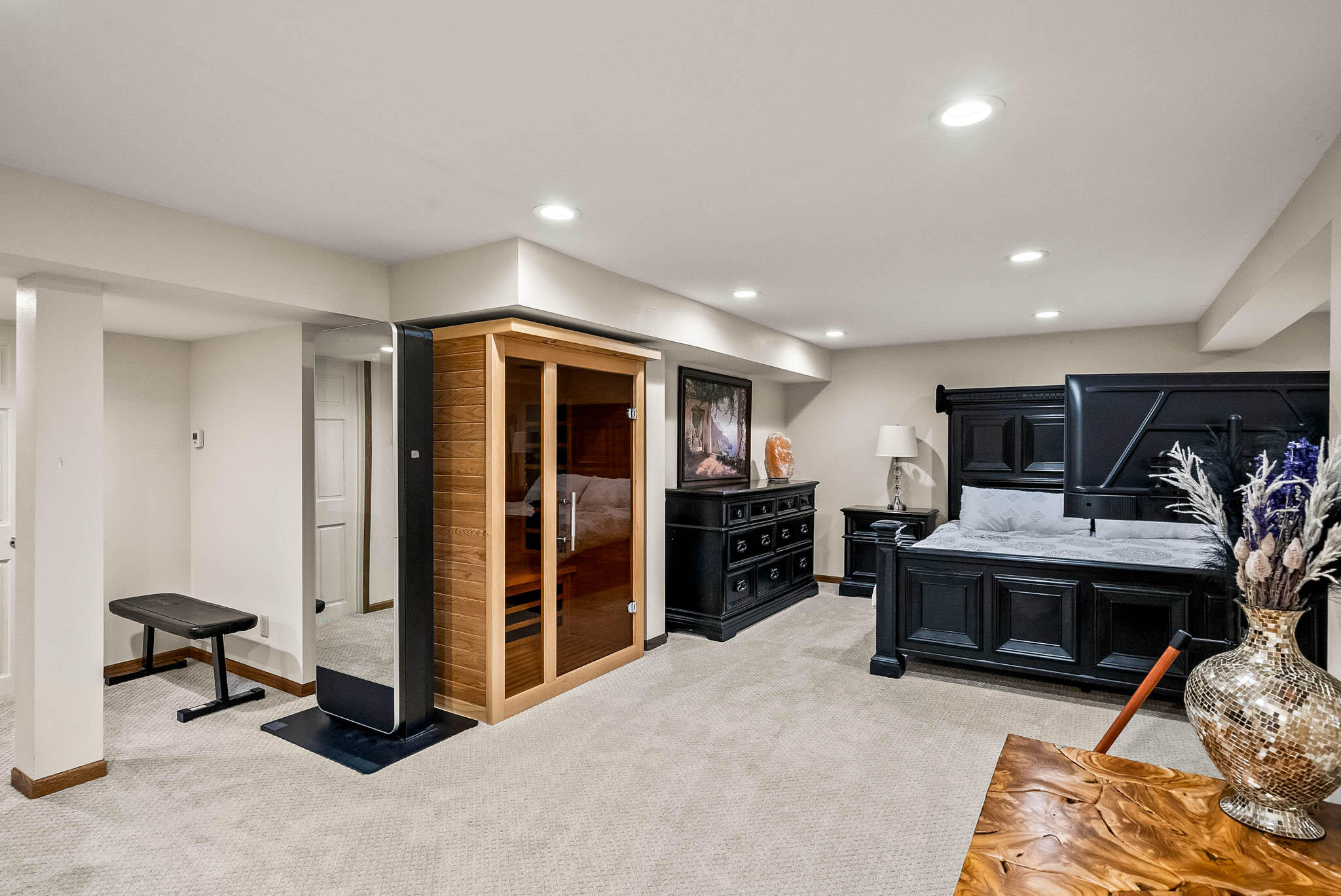 Wisconsin Lake Home for sale (MLS#: 1923859) at 10930  Hidden Valley Dr, in Cedarburg, Wisconsin. (31 of 45)