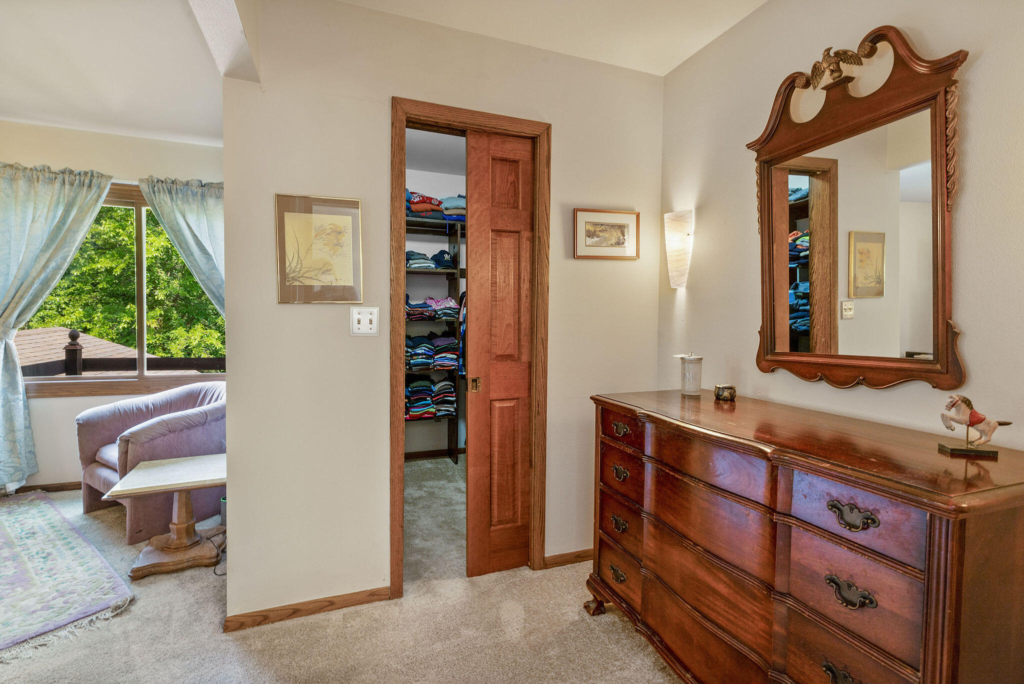 Wisconsin Lake Home for sale (MLS#: 1923864) at 10524 N O'Connell Ln, in Mequon, Wisconsin. (15 of 33)