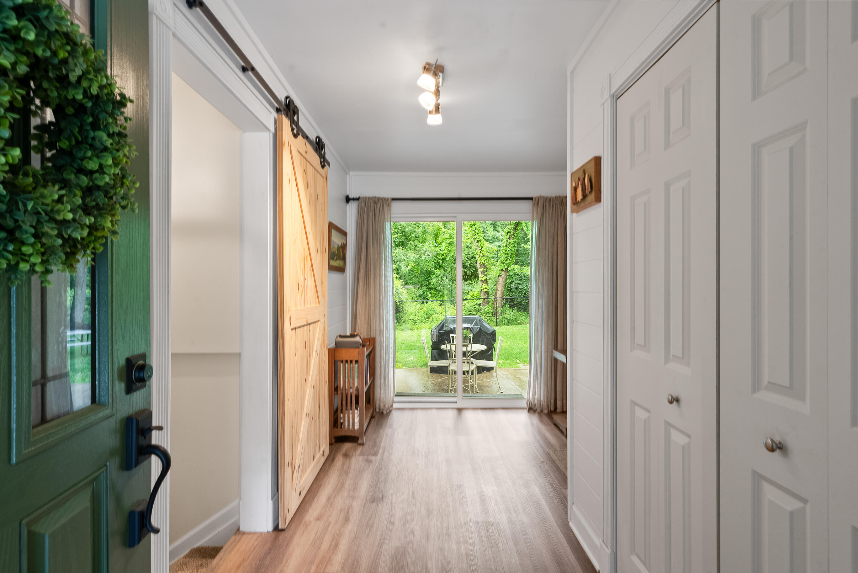 Wisconsin Lake Home for sale (MLS#: 1923976) at 2832  County Road O -, in Delavan, Wisconsin. (11 of 57)