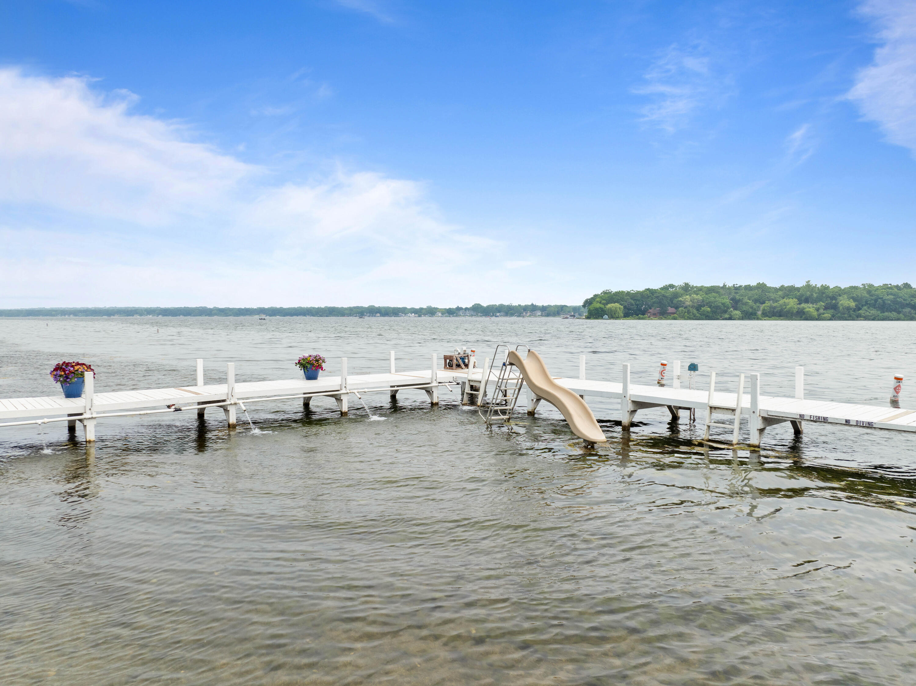 Wisconsin Lake Home for sale (MLS#: 1923976) at 2832  County Road O -, in Delavan, Wisconsin. (3 of 57)