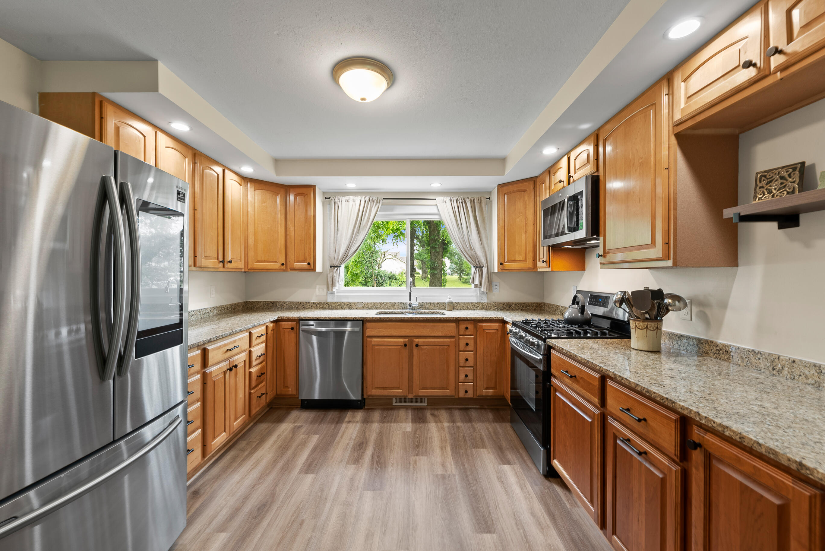 Wisconsin Lake Home for sale (MLS#: 1923976) at 2832  County Road O -, in Delavan, Wisconsin. (6 of 57)