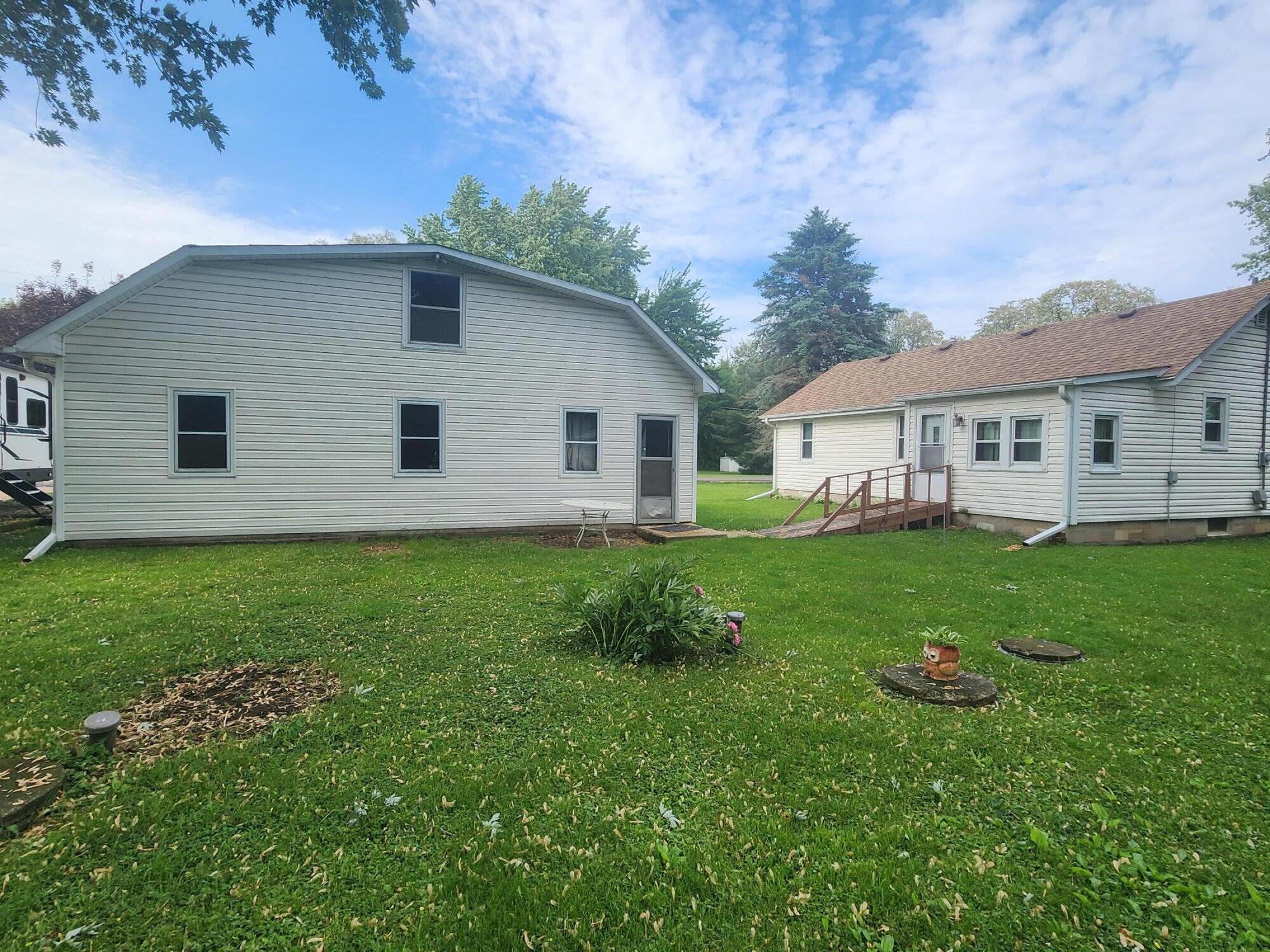 Wisconsin Lake Home for sale (MLS#: 1924021) at N1247  Highland Dr, in Bloomfield, Wisconsin. (5 of 24)