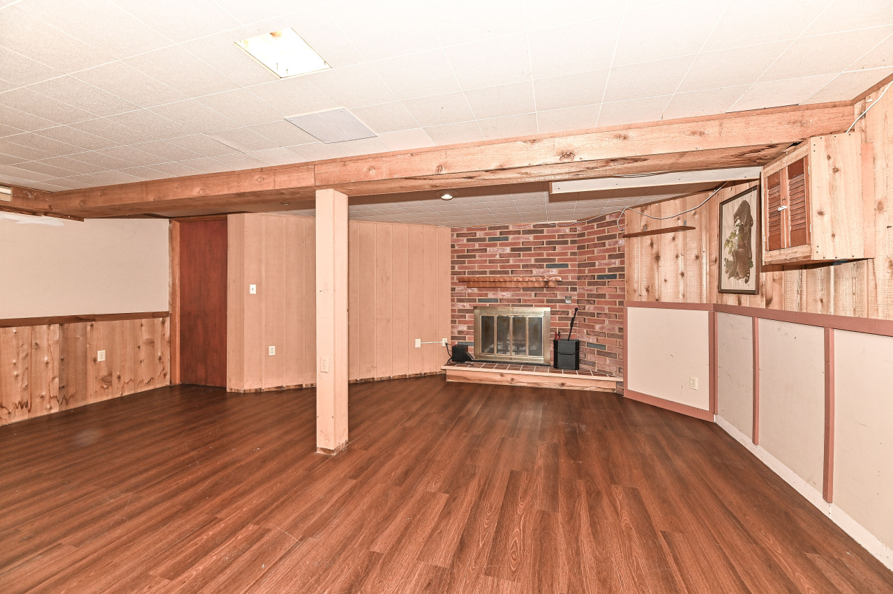 Wisconsin Lake Home for sale (MLS#: 1924056) at 4927  Kings Cove Rd, in Caledonia, Wisconsin. (28 of 40)
