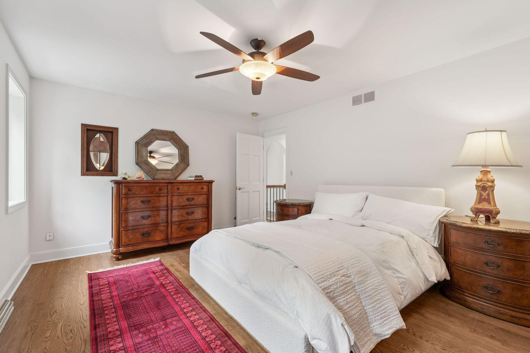 Wisconsin Lake Home for sale (MLS#: 1924103) at 1385 E Sauk Rd, in Grafton, Wisconsin. (31 of 40)