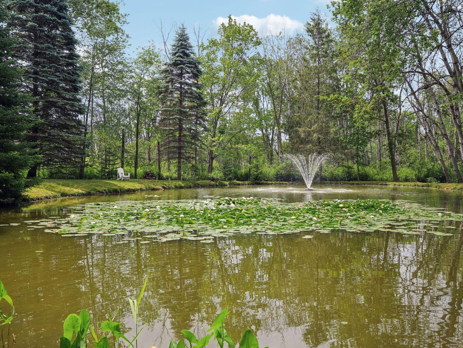 Wisconsin Lake Home for sale (MLS#: 1924103) at 1385 E Sauk Rd, in Grafton, Wisconsin. (37 of 40)