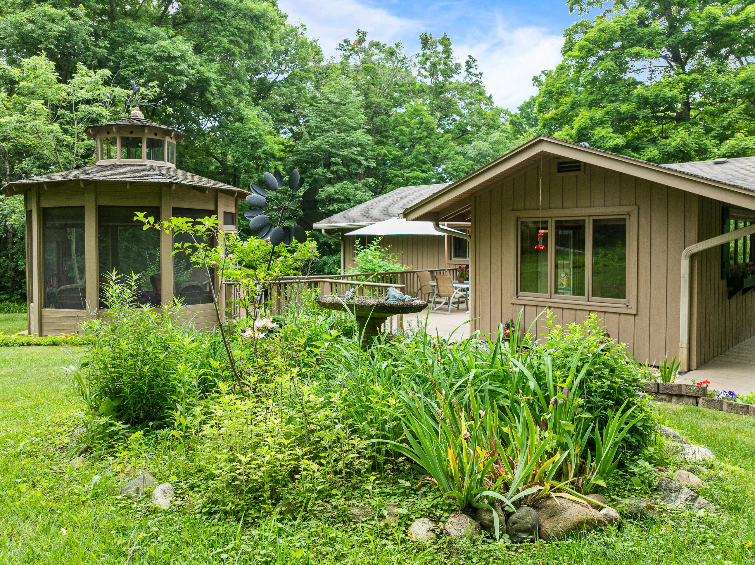 Wisconsin Lake Home for sale (MLS#: 1924257) at N2831  Wildwood Dr, in Geneva, Wisconsin. (18 of 37)