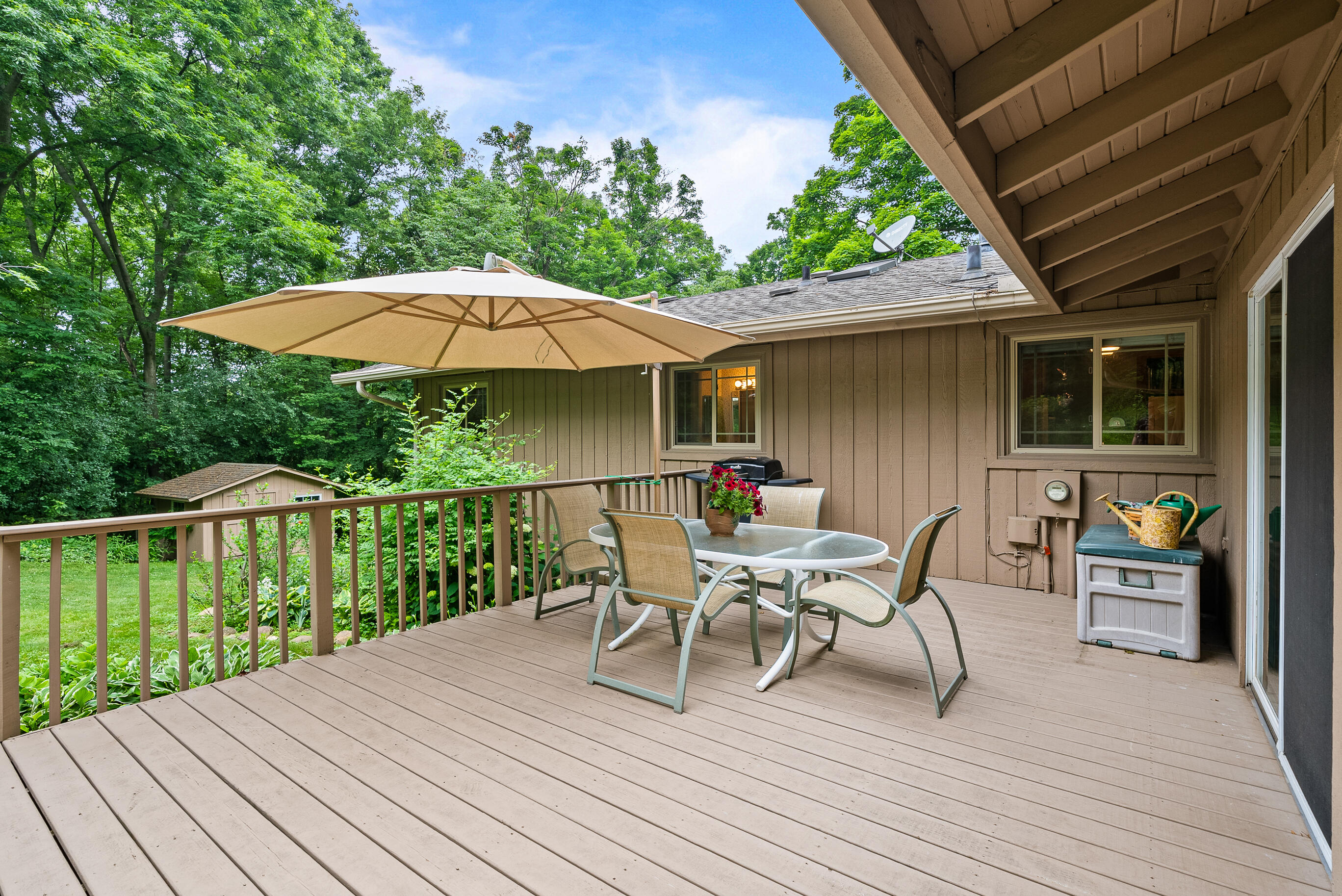 Wisconsin Lake Home for sale (MLS#: 1924257) at N2831  Wildwood Dr, in Geneva, Wisconsin. (26 of 37)