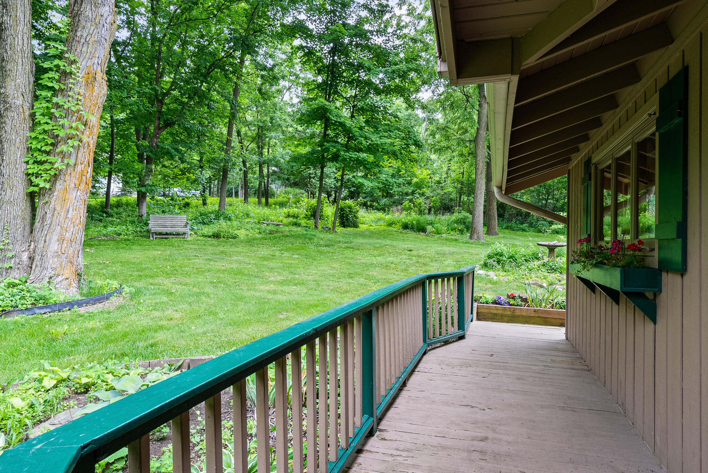 Wisconsin Lake Home for sale (MLS#: 1924257) at N2831  Wildwood Dr, in Geneva, Wisconsin. (28 of 37)