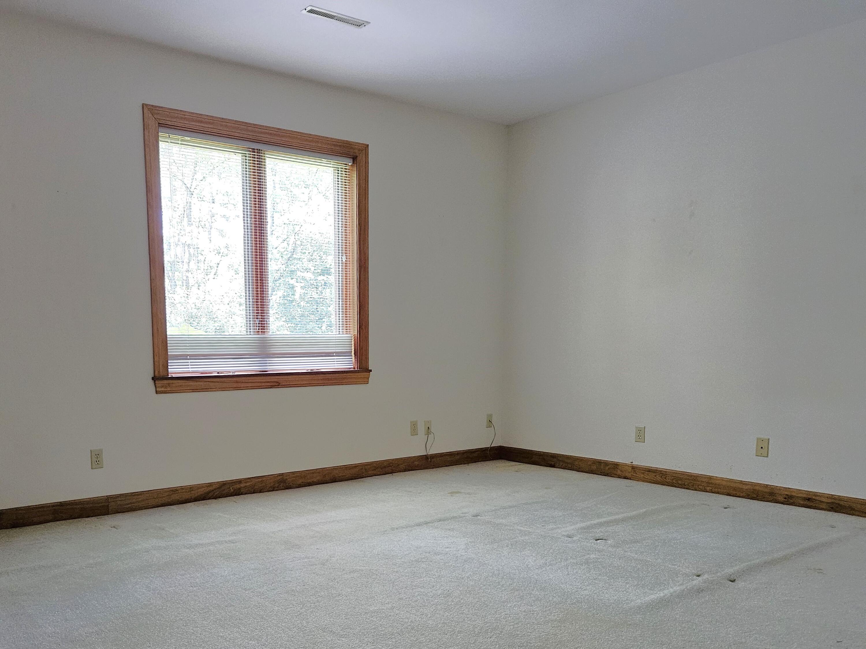Wisconsin Lake Home for sale (MLS#: 1924380) at W2266  Kniep Rd, in Spring Prairie, Wisconsin. (19 of 25)