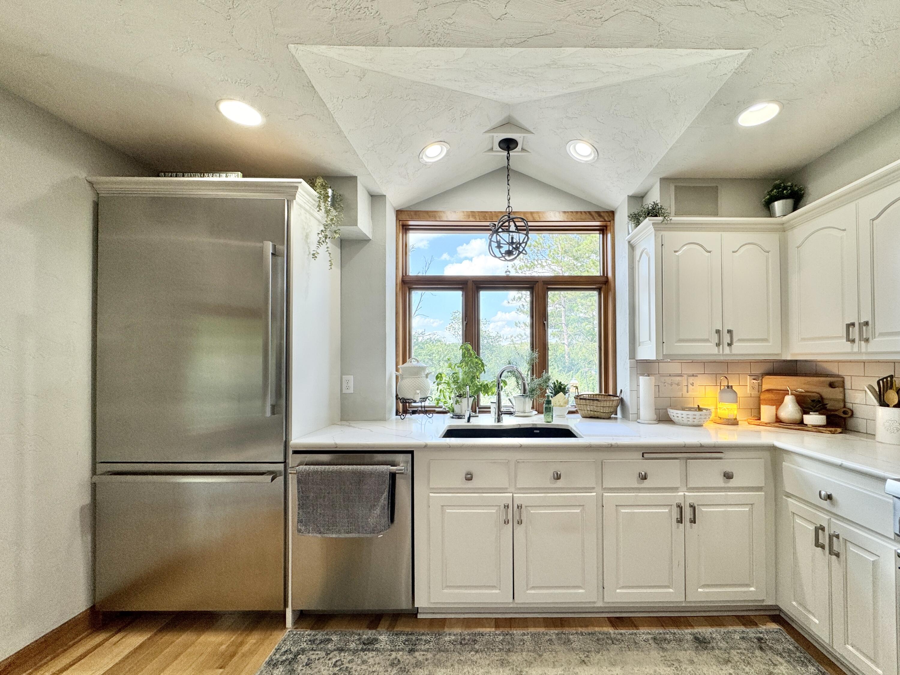 Wisconsin Lake Home for sale (MLS#: 1924380) at W2266  Kniep Rd, in Spring Prairie, Wisconsin. (5 of 25)
