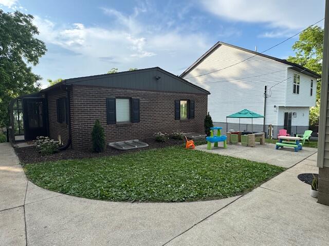 Wisconsin Lake Home for sale (MLS#: 1924389) at 524  Spring St, in Pewaukee, Wisconsin. (31 of 42)