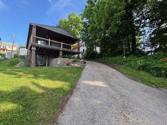 Wisconsin Lake Home for sale (MLS#: 1924389) at 524  Spring St, in Pewaukee, Wisconsin. (42 of 42)