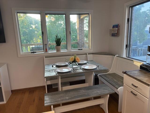 Wisconsin Lake Home for sale (MLS#: 1924389) at 524  Spring St, in Pewaukee, Wisconsin. (9 of 42)