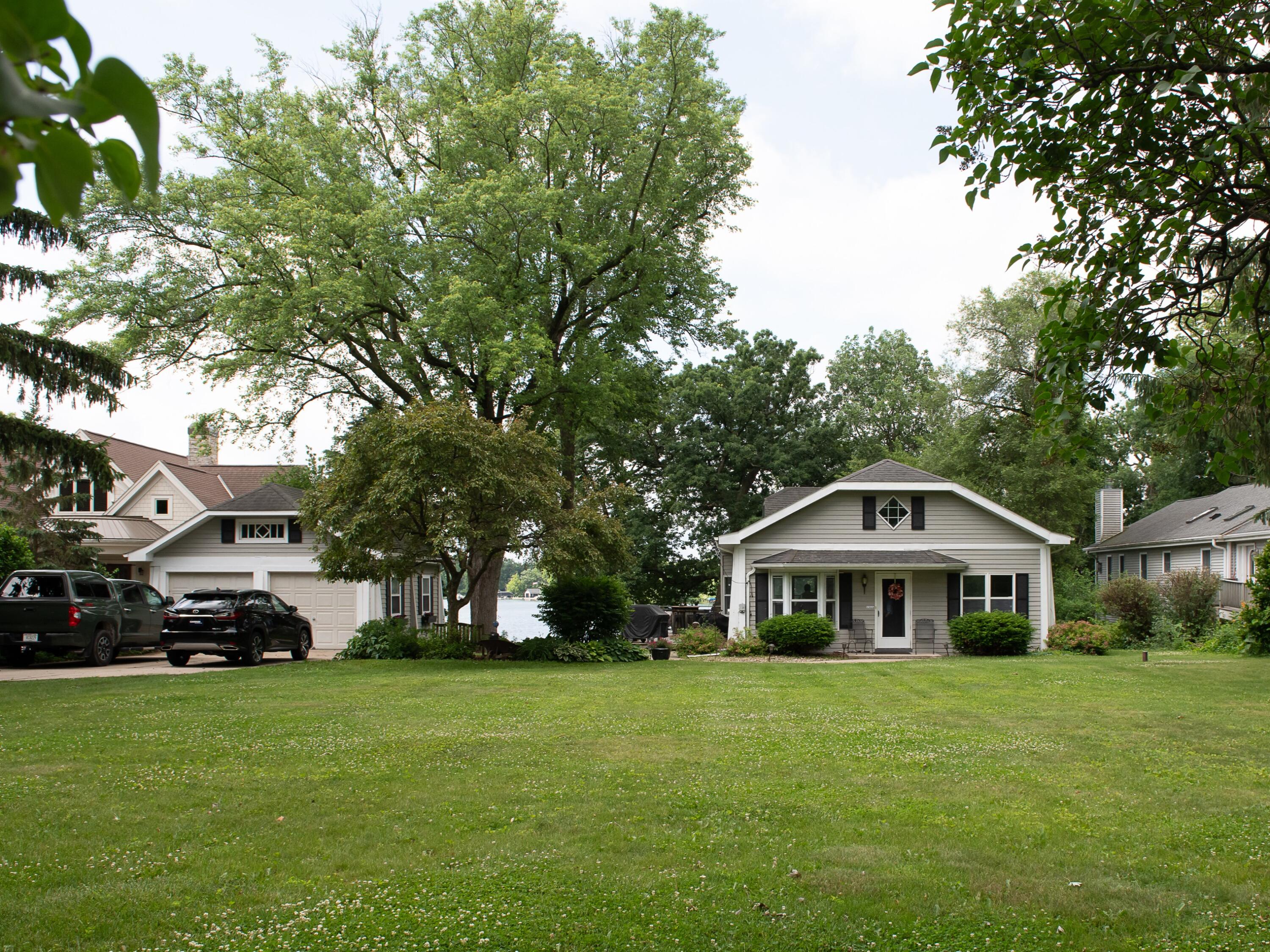 Wisconsin Lake Home for sale (MLS#: 1924464) at N65W35097  Road J -, in Oconomowoc, Wisconsin. (3 of 14)