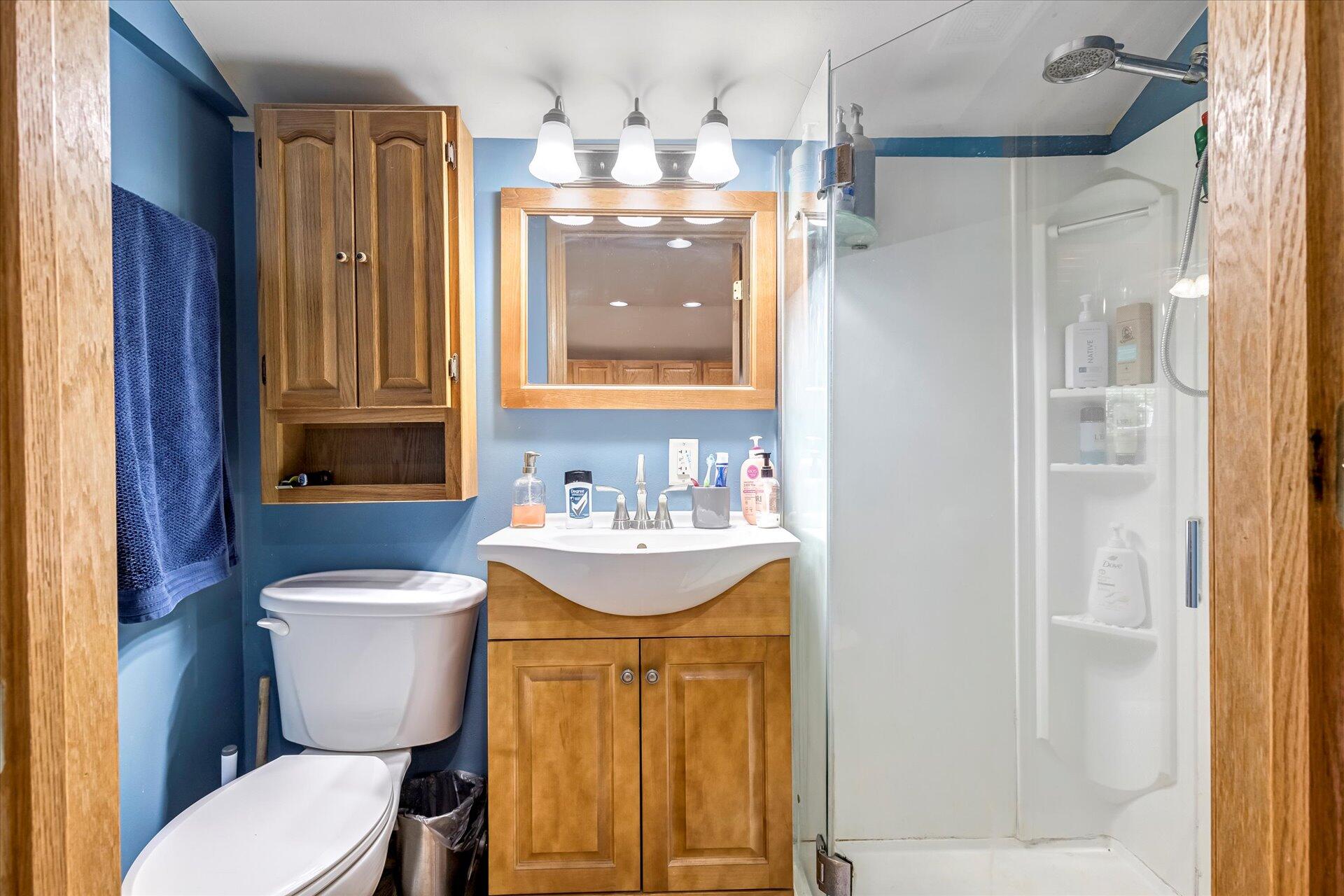 Wisconsin Lake Home for sale (MLS#: 1924565) at S102W34554  Lower Clarks Park Rd, in Eagle, Wisconsin. (12 of 26)