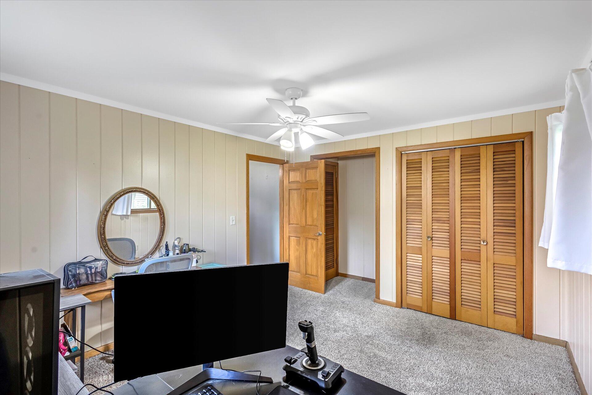 Wisconsin Lake Home for sale (MLS#: 1924565) at S102W34554  Lower Clarks Park Rd, in Eagle, Wisconsin. (16 of 26)