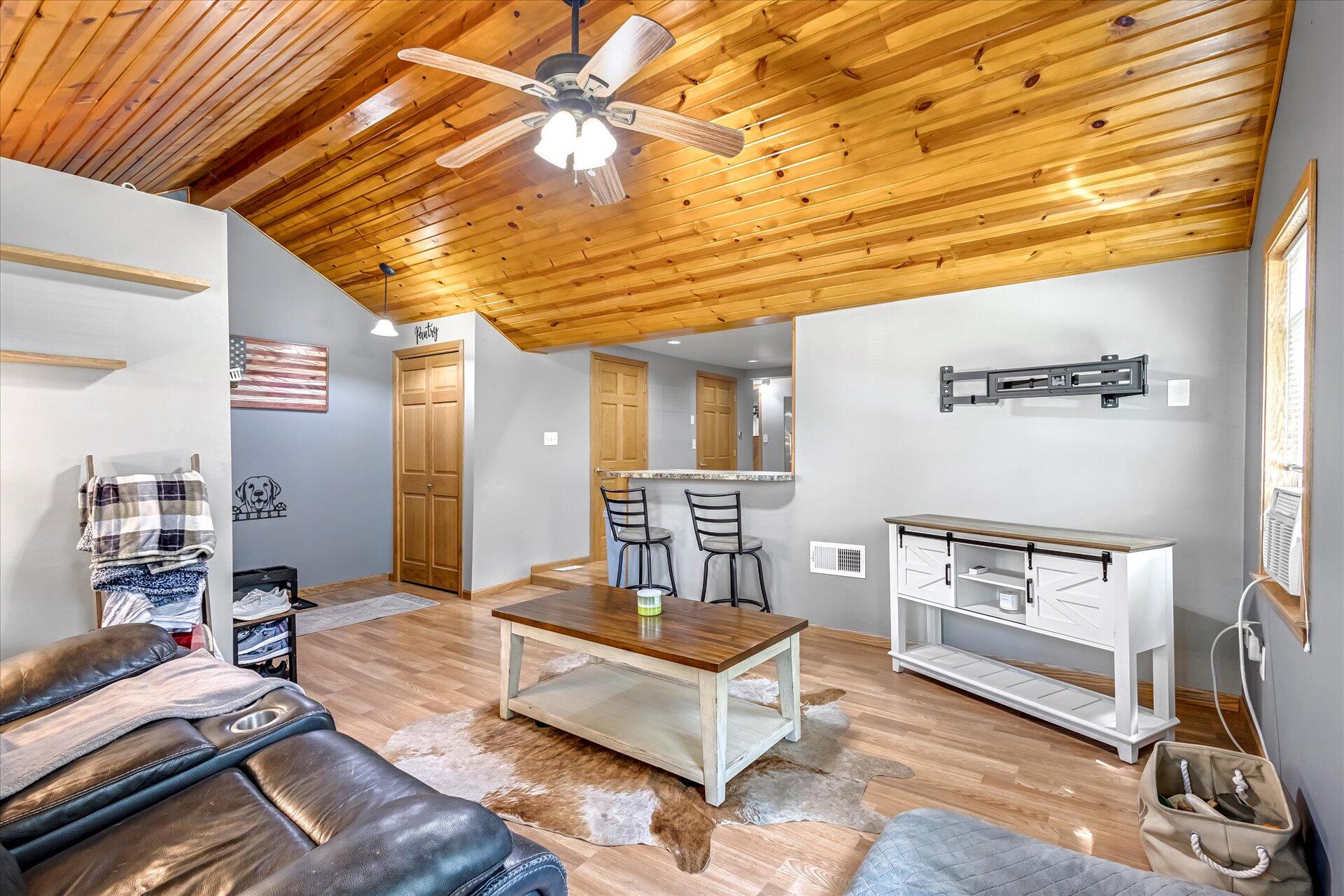 Wisconsin Lake Home for sale (MLS#: 1924565) at S102W34554  Lower Clarks Park Rd, in Eagle, Wisconsin. (3 of 26)