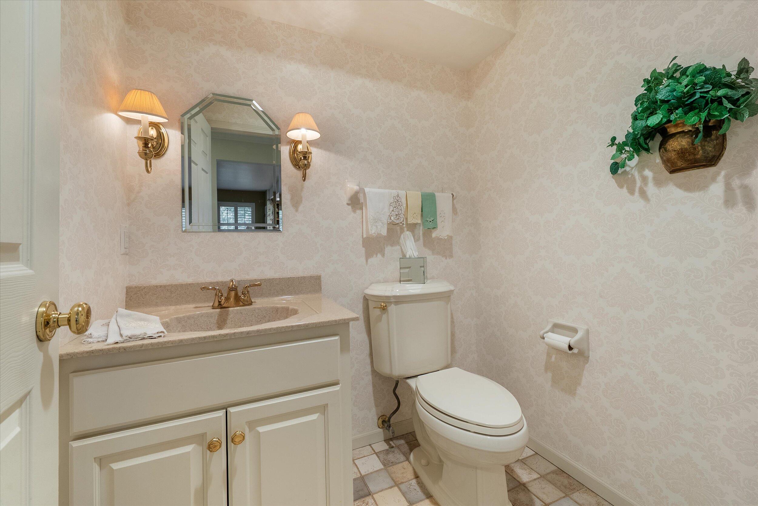 Wisconsin Lake Home for sale (MLS#: 1924579) at 629  Sheboygan Bay Dr, in Elkhart Lake, Wisconsin. (31 of 65)