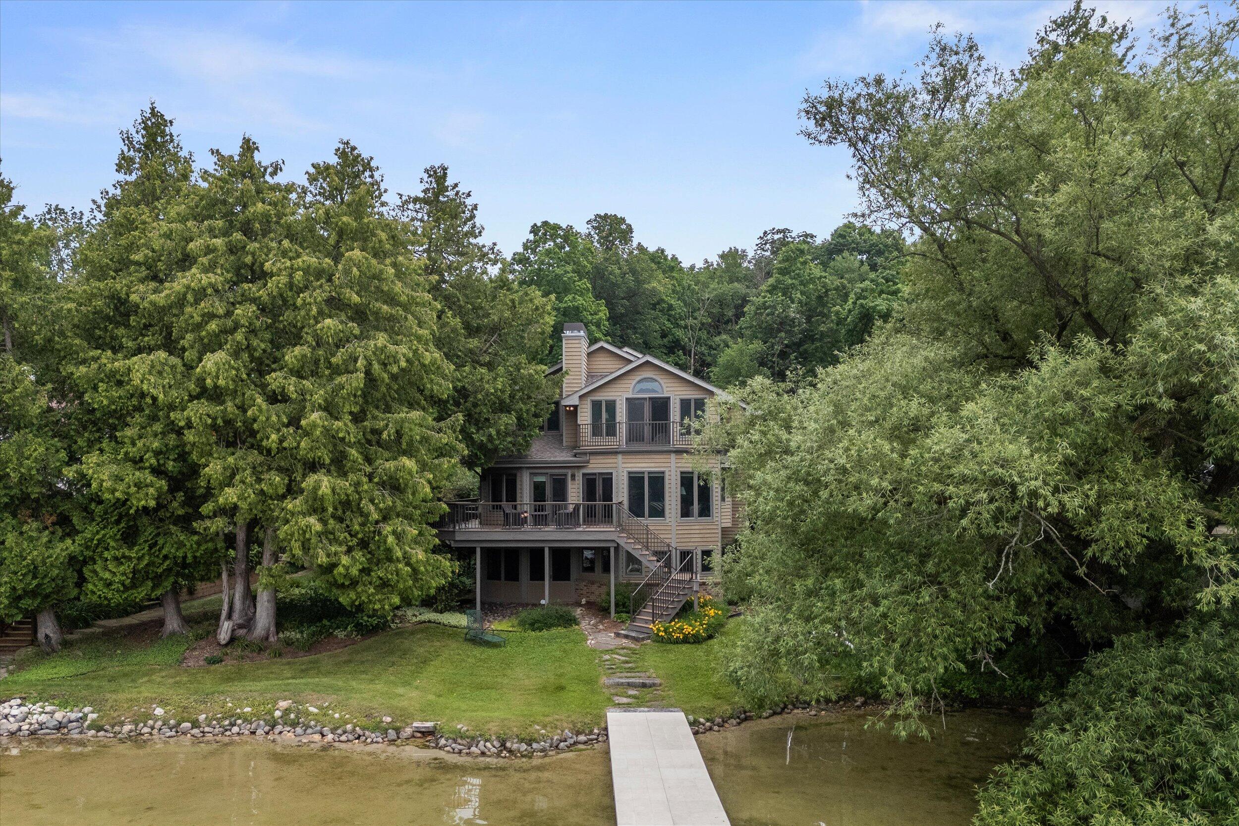 Wisconsin Lake Home for sale (MLS#: 1924579) at 629  Sheboygan Bay Dr, in Elkhart Lake, Wisconsin. (5 of 65)
