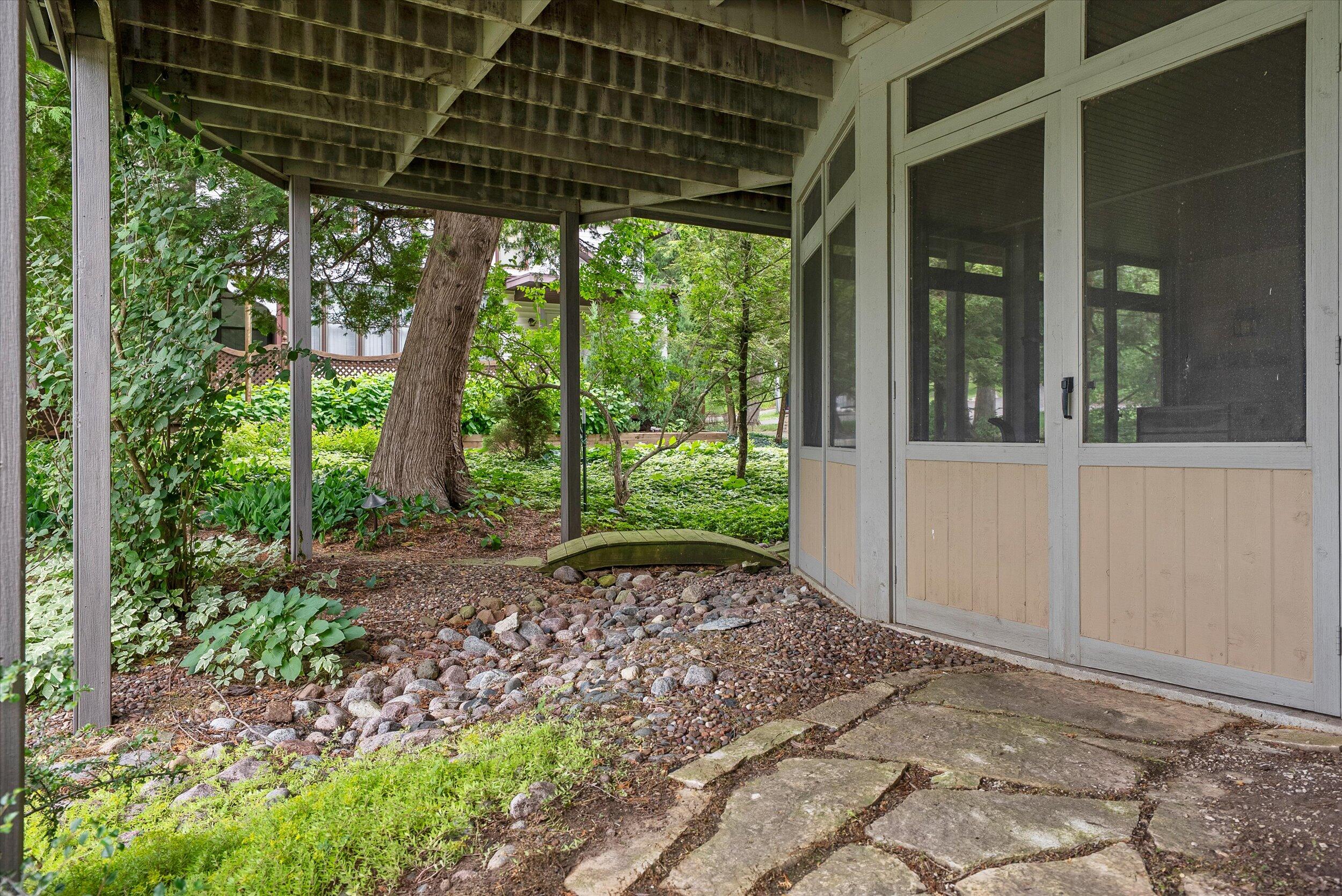 Wisconsin Lake Home for sale (MLS#: 1924579) at 629  Sheboygan Bay Dr, in Elkhart Lake, Wisconsin. (7 of 65)
