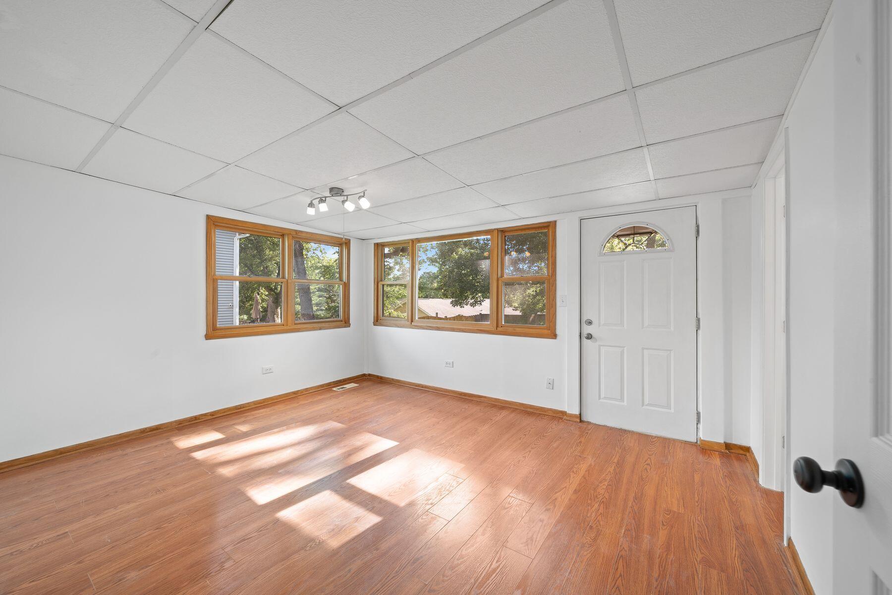 Wisconsin Lake Home for sale (MLS#: 1924592) at N3335  University Rd, in Geneva, Wisconsin. (12 of 34)