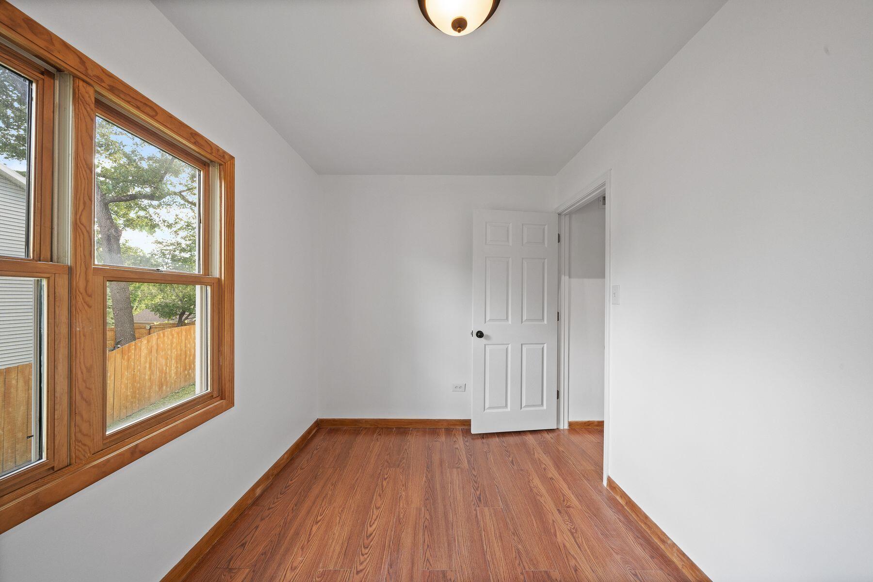Wisconsin Lake Home for sale (MLS#: 1924592) at N3335  University Rd, in Geneva, Wisconsin. (18 of 34)