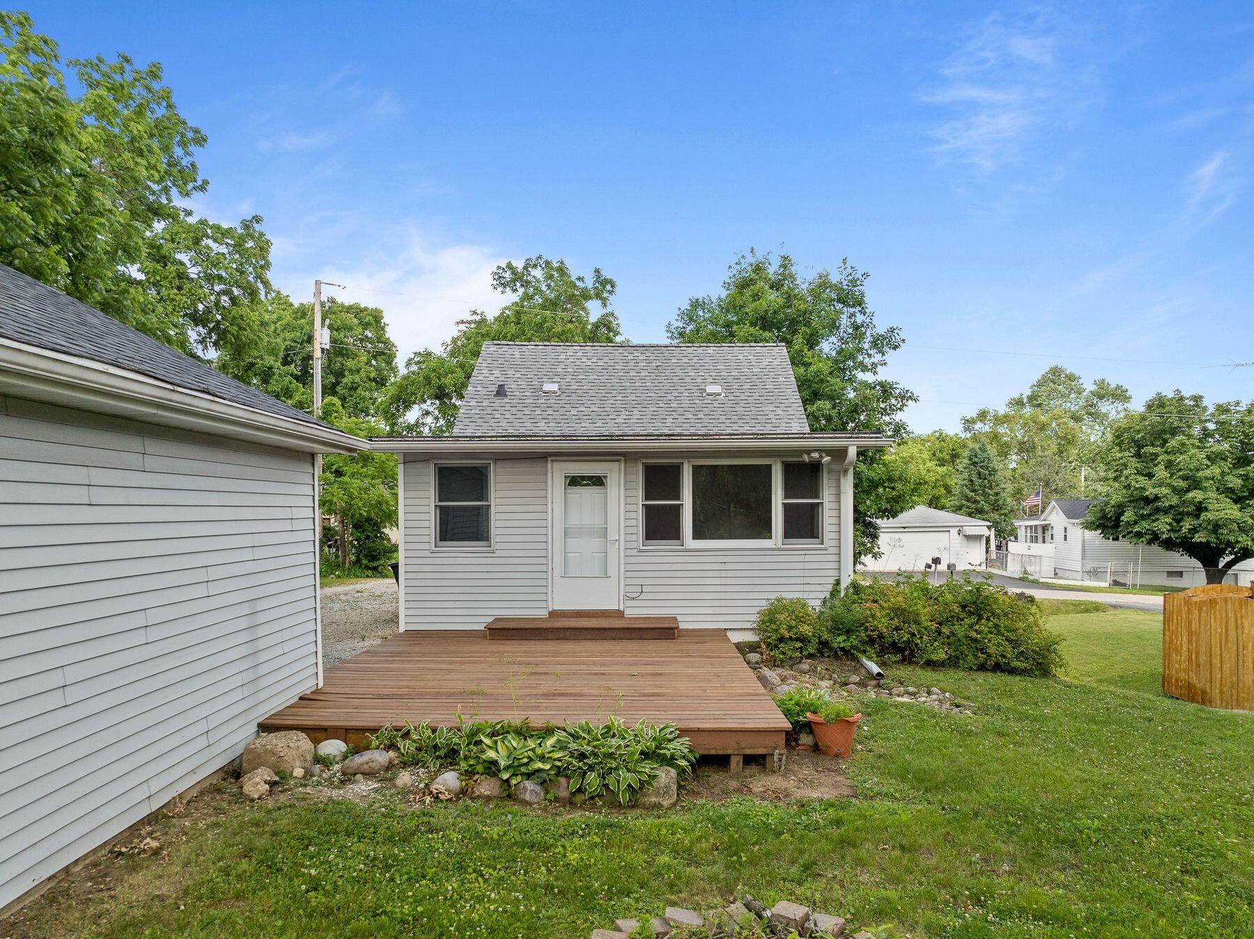 Wisconsin Lake Home for sale (MLS#: 1924592) at N3335  University Rd, in Geneva, Wisconsin. (3 of 34)