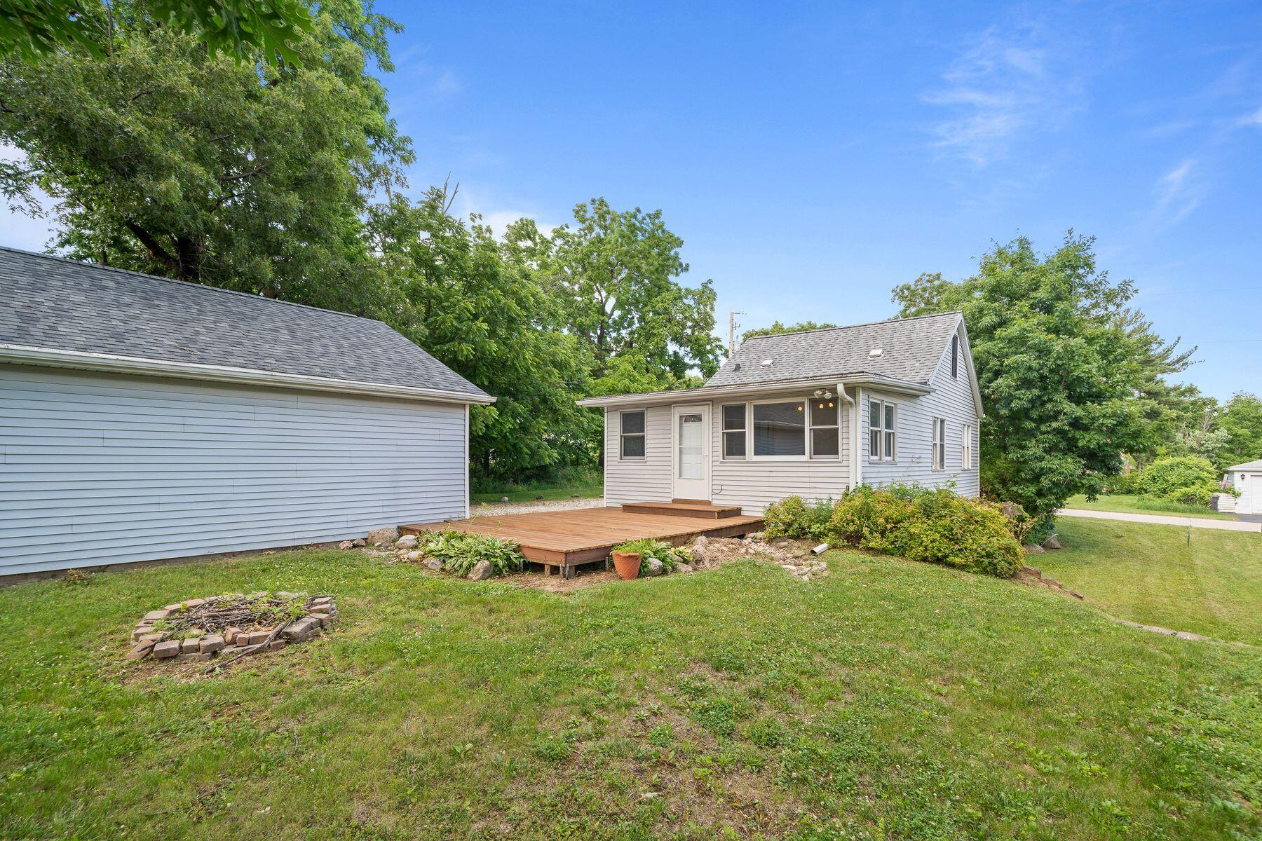 Wisconsin Lake Home for sale (MLS#: 1924592) at N3335  University Rd, in Geneva, Wisconsin. (21 of 34)