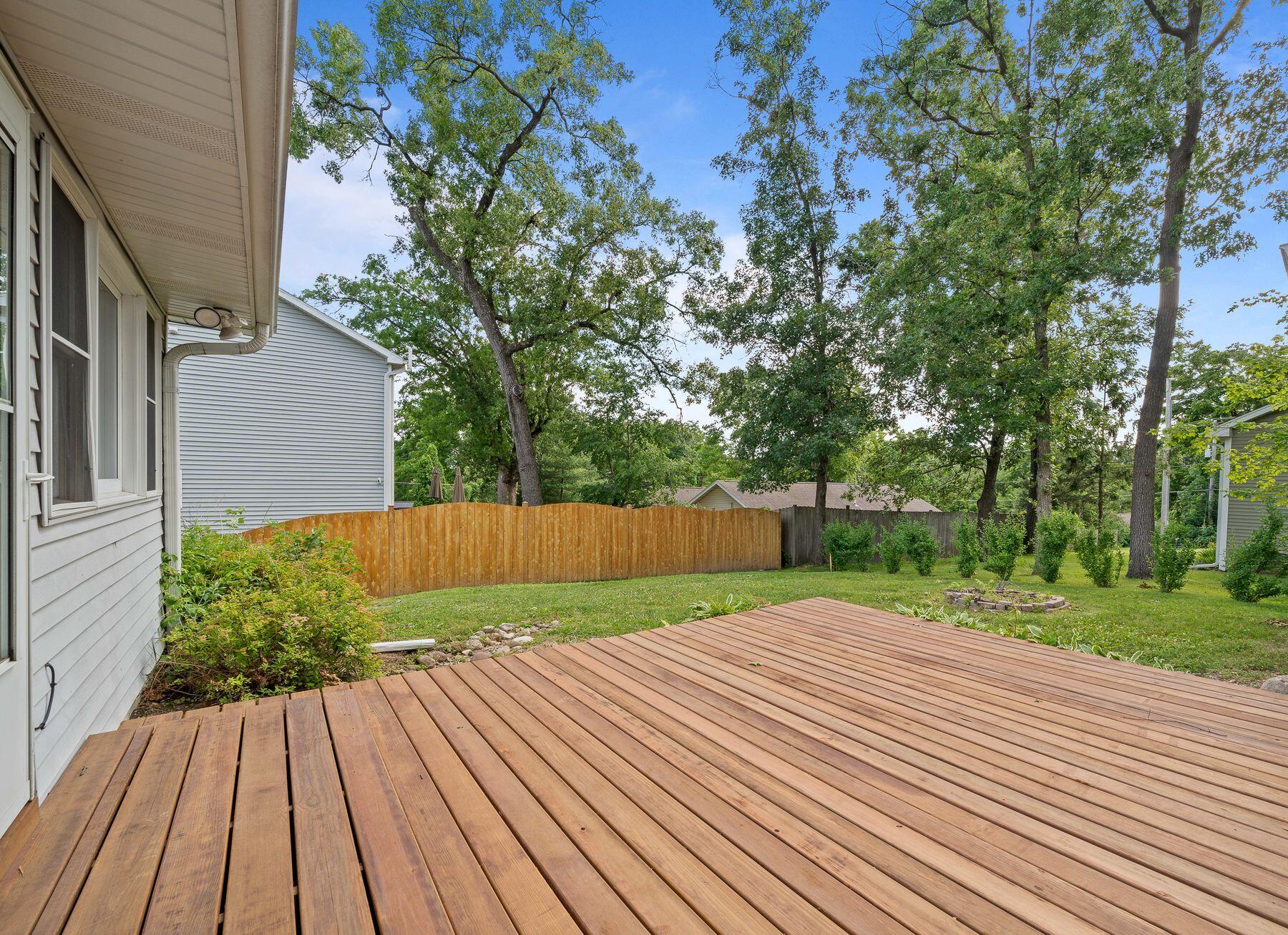 Wisconsin Lake Home for sale (MLS#: 1924592) at N3335  University Rd, in Geneva, Wisconsin. (4 of 34)