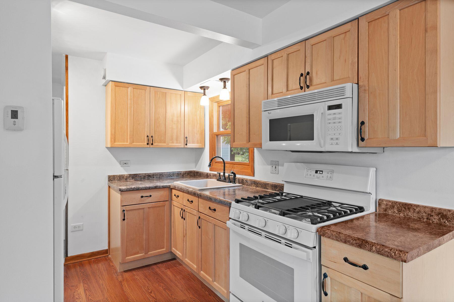 Wisconsin Lake Home for sale (MLS#: 1924592) at N3335  University Rd, in Geneva, Wisconsin. (9 of 34)