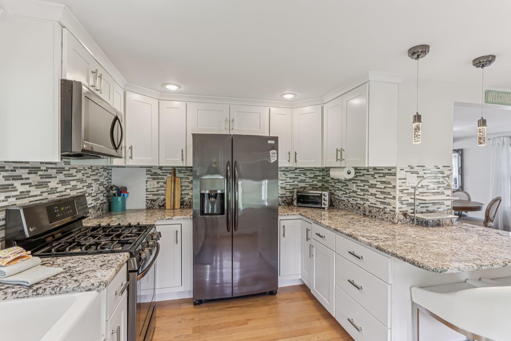 Wisconsin Lake Home for sale (MLS#: 1924620) at 12719  234th Ave, in Salem Lakes, Wisconsin. (10 of 51)