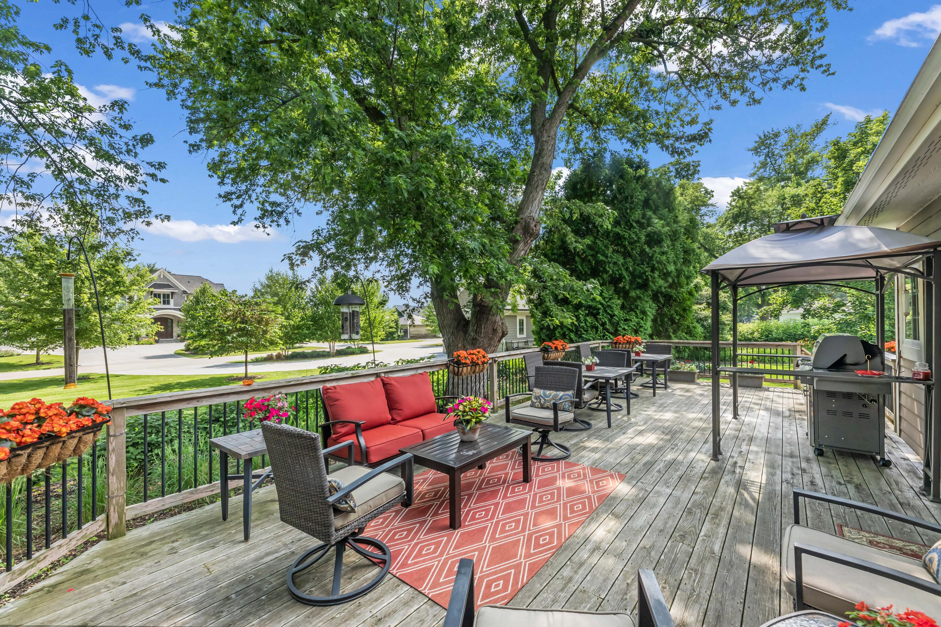 Wisconsin Lake Home for sale (MLS#: 1924656) at W340N6203  Breezy Point Rd, in Oconomowoc, Wisconsin. (45 of 56)