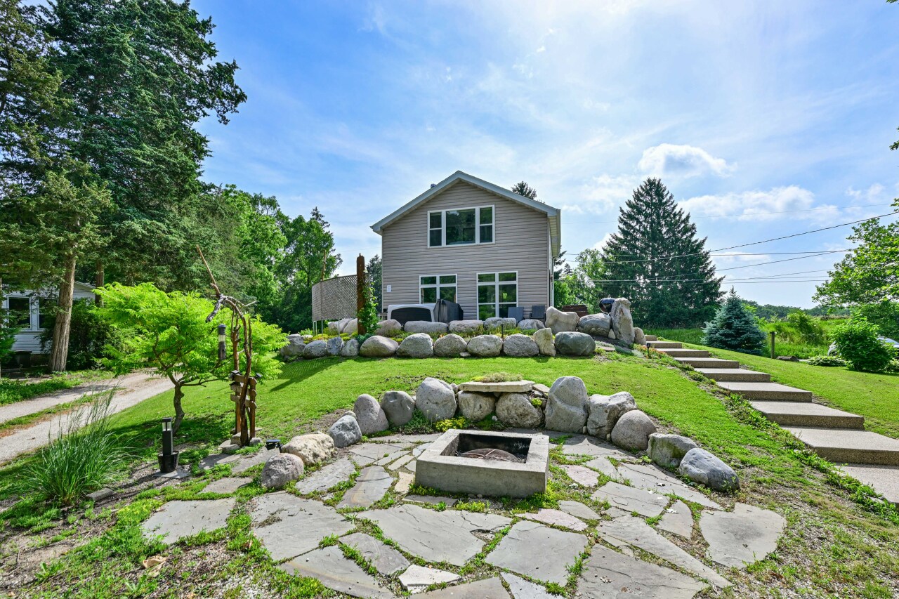 Wisconsin Lake Home for sale (MLS#: 1924680) at 7930  Park St, in Burlington, Wisconsin. (34 of 43)