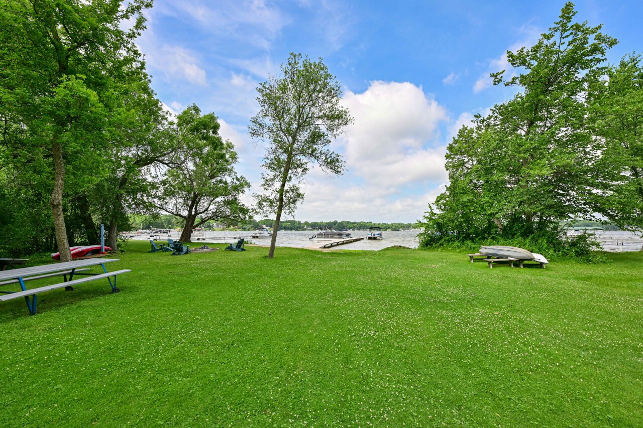 Wisconsin Lake Home for sale (MLS#: 1924680) at 7930  Park St, in Burlington, Wisconsin. (37 of 43)