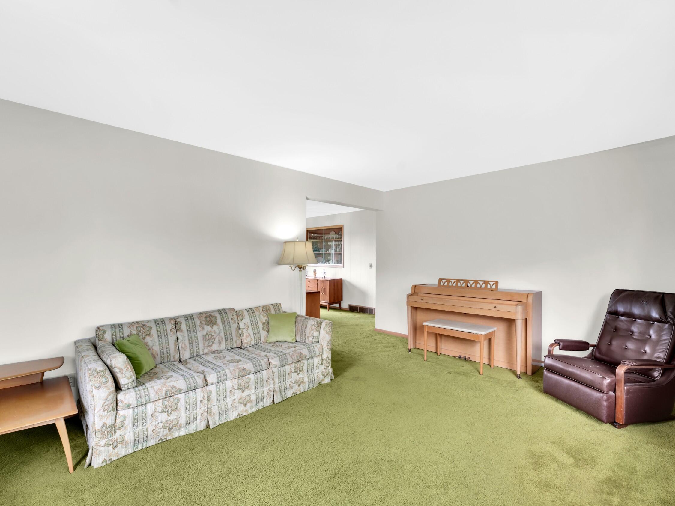 Wisconsin Lake Home for sale (MLS#: 1924690) at 630 S Wisconsin St, in Whitewater, Wisconsin. (12 of 36)