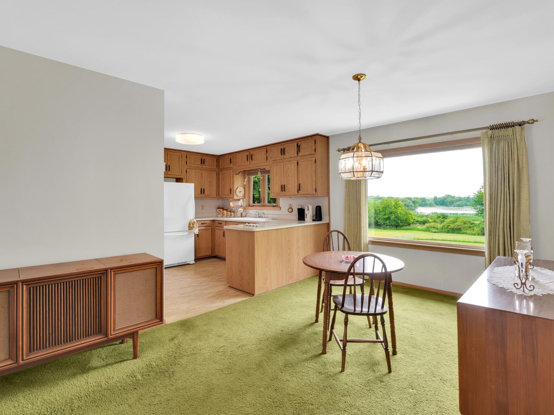 Wisconsin Lake Home for sale (MLS#: 1924690) at 630 S Wisconsin St, in Whitewater, Wisconsin. (10 of 36)