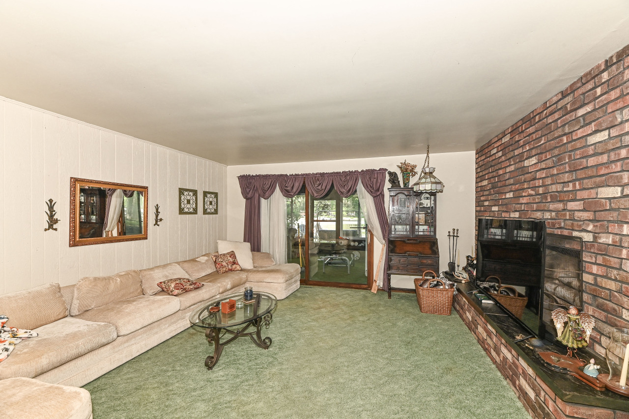 Wisconsin Lake Home for sale (MLS#: 1924702) at 4757  Riverside Rd, in Waterford, Wisconsin. (23 of 46)