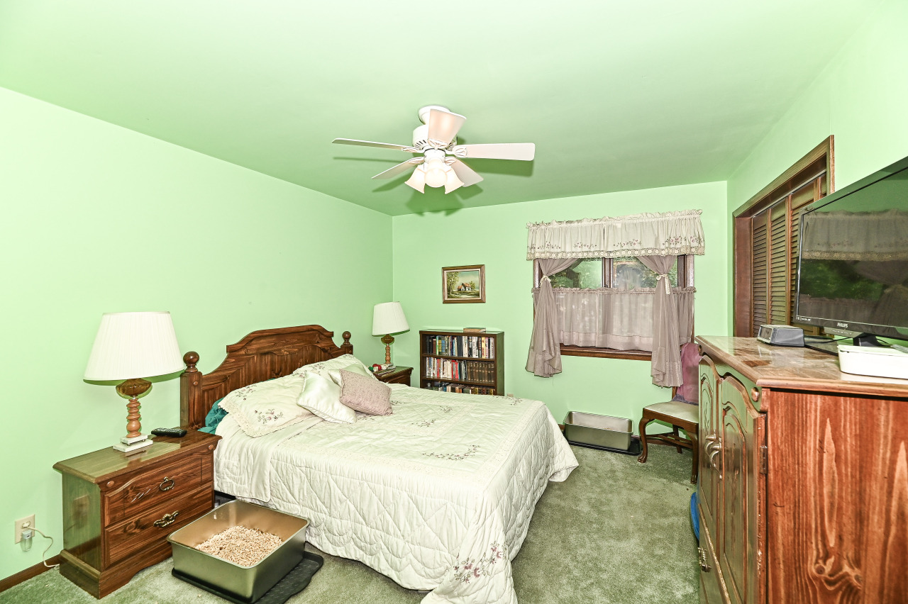 Wisconsin Lake Home for sale (MLS#: 1924702) at 4757  Riverside Rd, in Waterford, Wisconsin. (33 of 46)