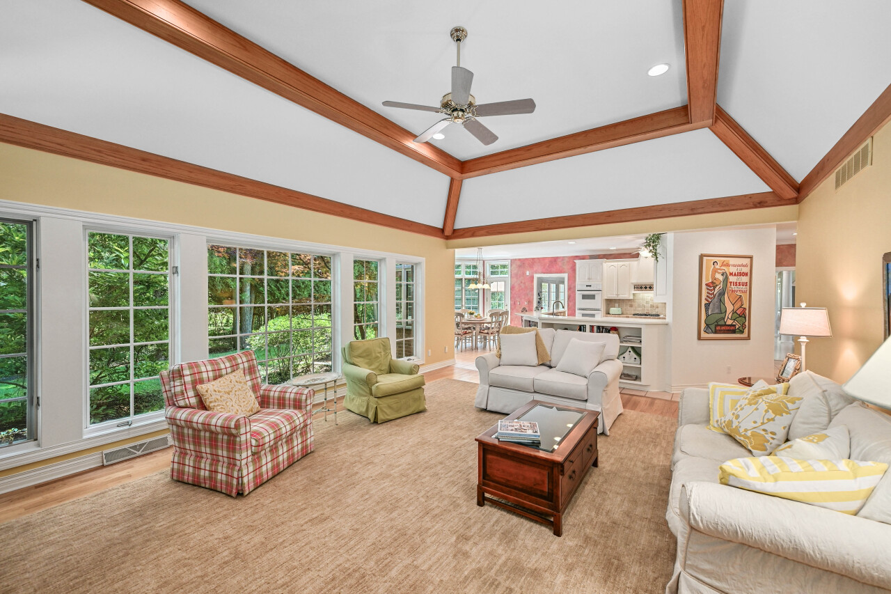 Wisconsin Lake Home for sale (MLS#: 1924706) at 11920 N Wilderness Ct, in Mequon, Wisconsin. (14 of 30)