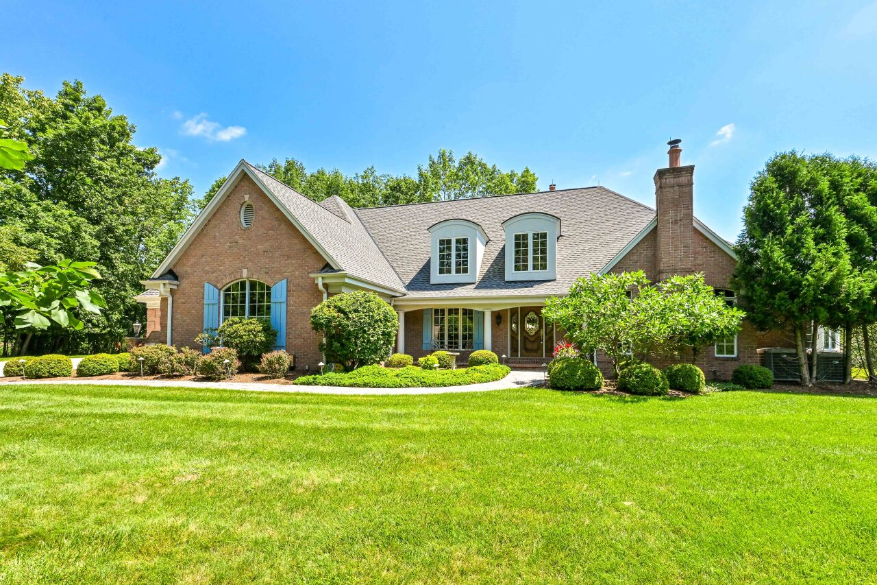 Wisconsin Lake Home for sale (MLS#: 1924706) at 11920 N Wilderness Ct, in Mequon, Wisconsin. (29 of 30)
