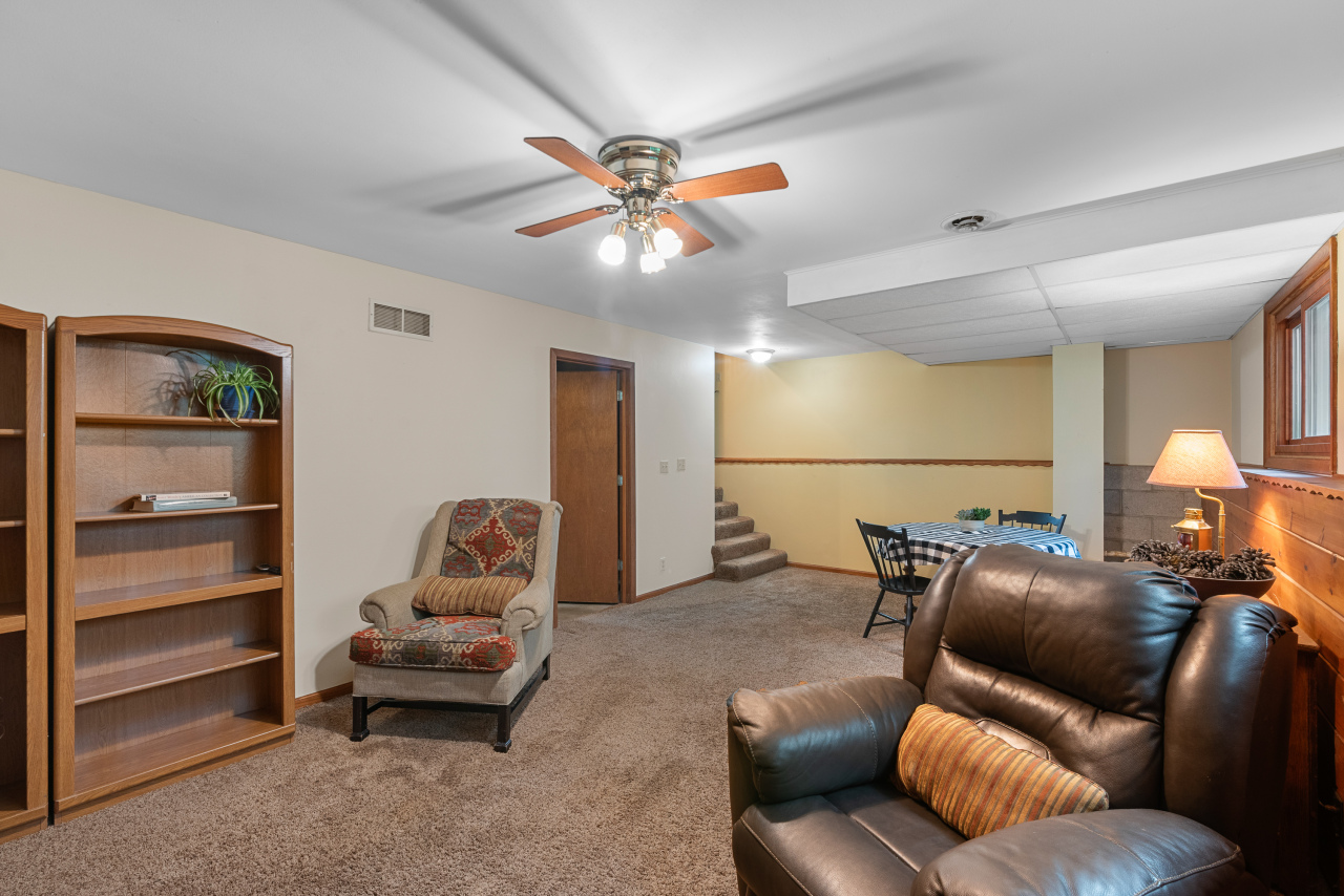 Wisconsin Lake Home for sale (MLS#: 1924711) at W376S4867 E Pretty Lake Rd, in Ottawa, Wisconsin. (23 of 58)