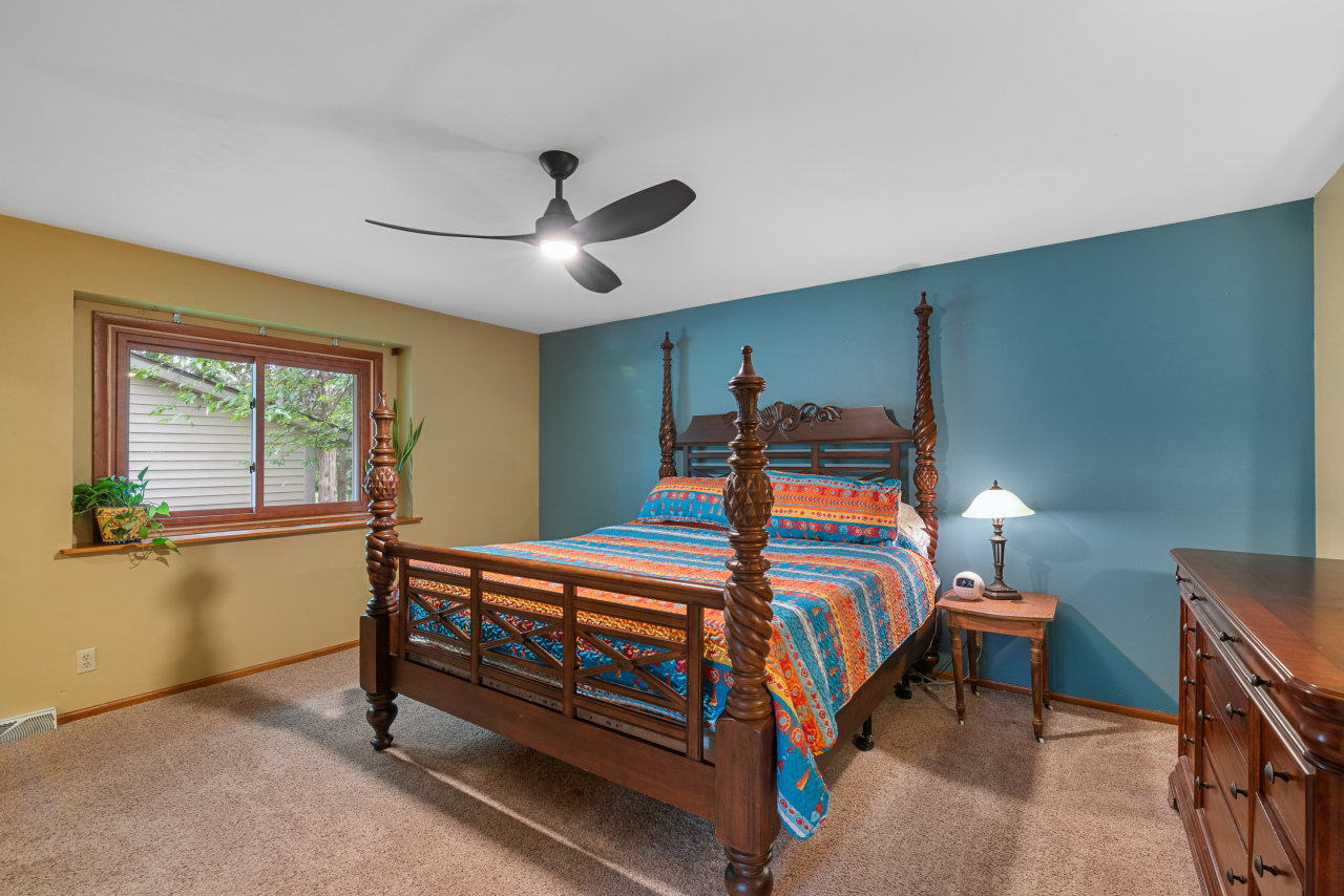 Wisconsin Lake Home for sale (MLS#: 1924711) at W376S4867 E Pretty Lake Rd, in Ottawa, Wisconsin. (24 of 58)