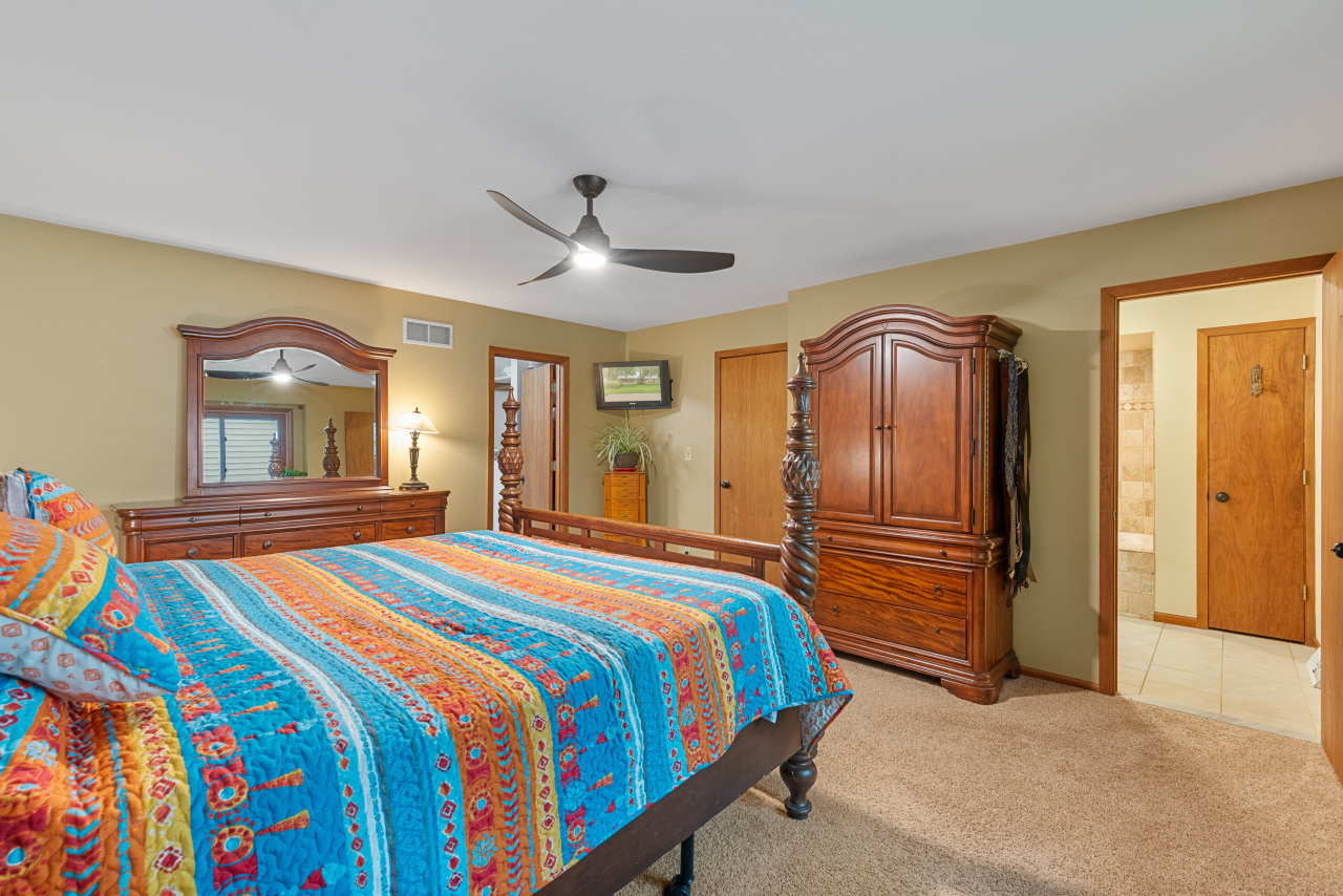 Wisconsin Lake Home for sale (MLS#: 1924711) at W376S4867 E Pretty Lake Rd, in Ottawa, Wisconsin. (26 of 58)