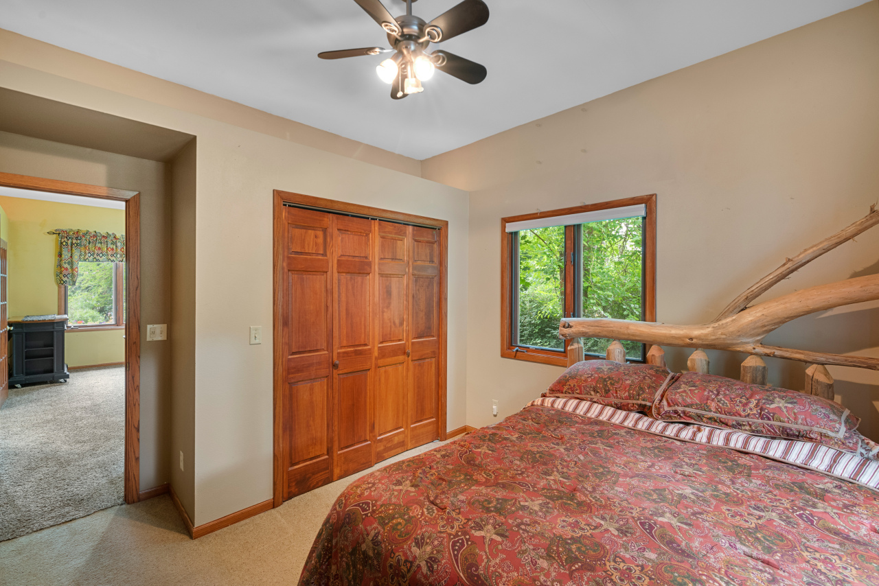 Wisconsin Lake Home for sale (MLS#: 1924711) at W376S4867 E Pretty Lake Rd, in Ottawa, Wisconsin. (32 of 58)