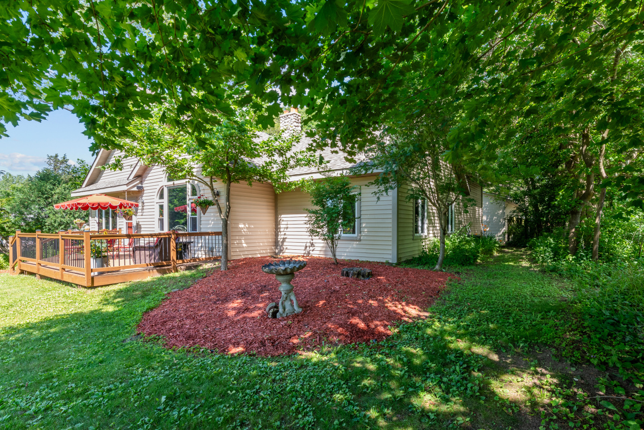Wisconsin Lake Home for sale (MLS#: 1924711) at W376S4867 E Pretty Lake Rd, in Ottawa, Wisconsin. (38 of 58)
