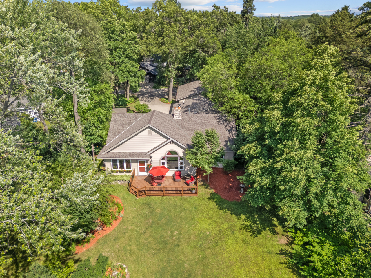 Wisconsin Lake Home for sale (MLS#: 1924711) at W376S4867 E Pretty Lake Rd, in Ottawa, Wisconsin. (5 of 58)