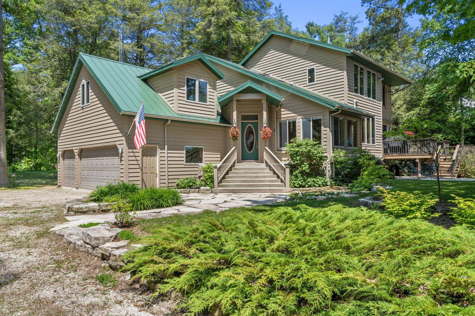 Wisconsin Lake Home for sale (MLS#: 1924796) at N2315  Foster Rd, in Holland, Wisconsin. (1 of 34)